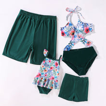 画像をギャラリービューアに読み込む, Family Swimsuits-17