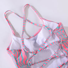 画像をギャラリービューアに読み込む, Woman Swimsuits-19