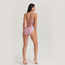 画像をギャラリービューアに読み込む, Woman Swimsuits-19